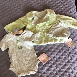 Bunnies by the bay infant set